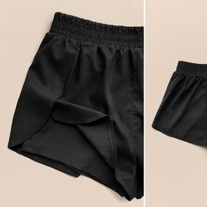 Girlfriend Collective - Trail Short - size Small